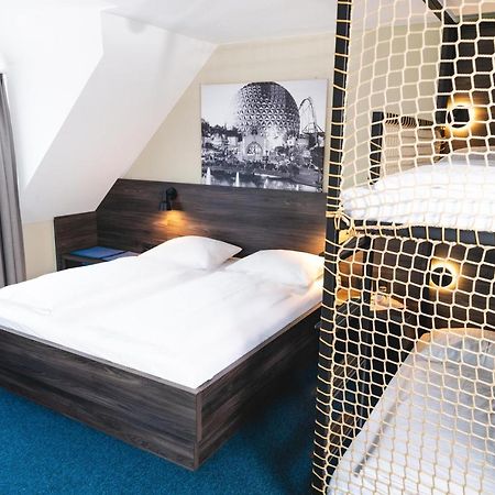 Hotel Am Park Руст Екстериор снимка