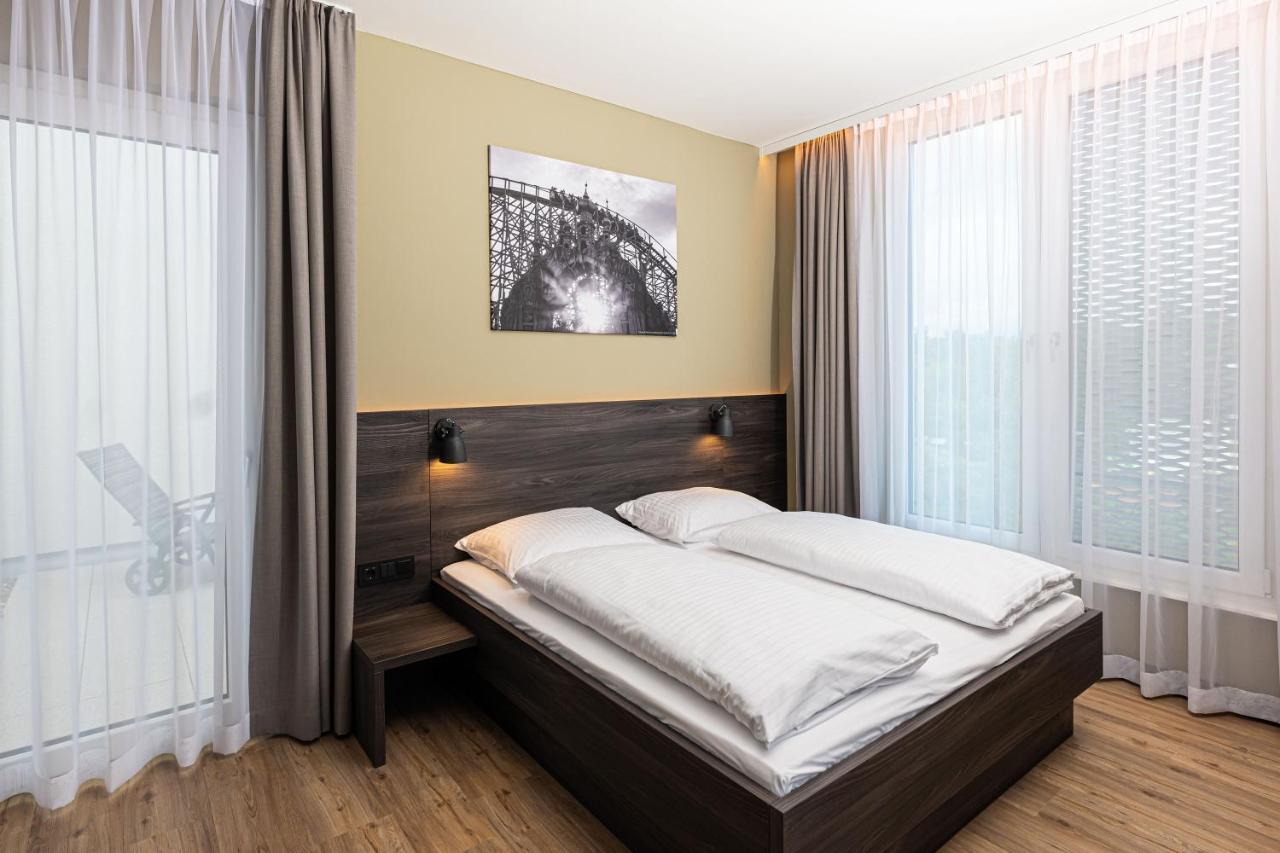 Hotel Am Park Руст Екстериор снимка