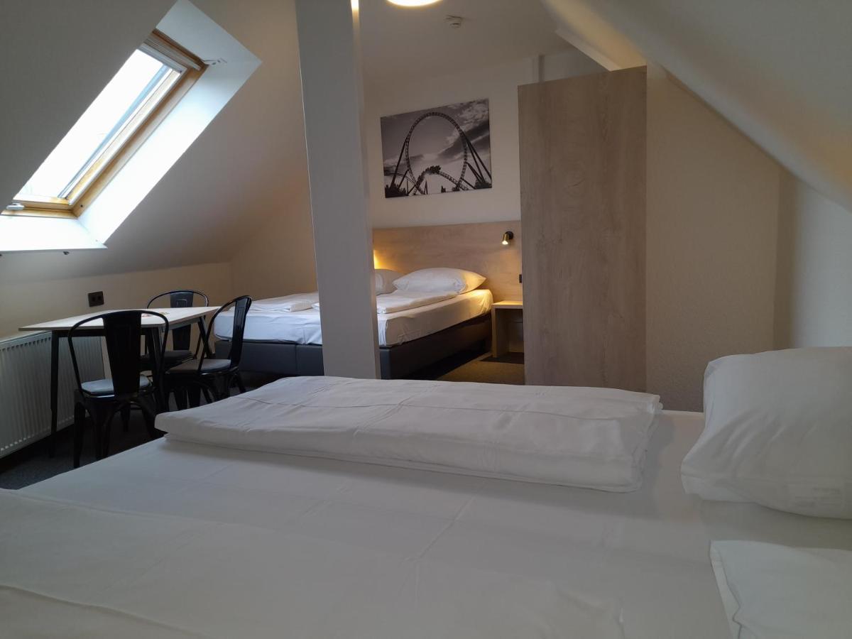Hotel Am Park Руст Екстериор снимка
