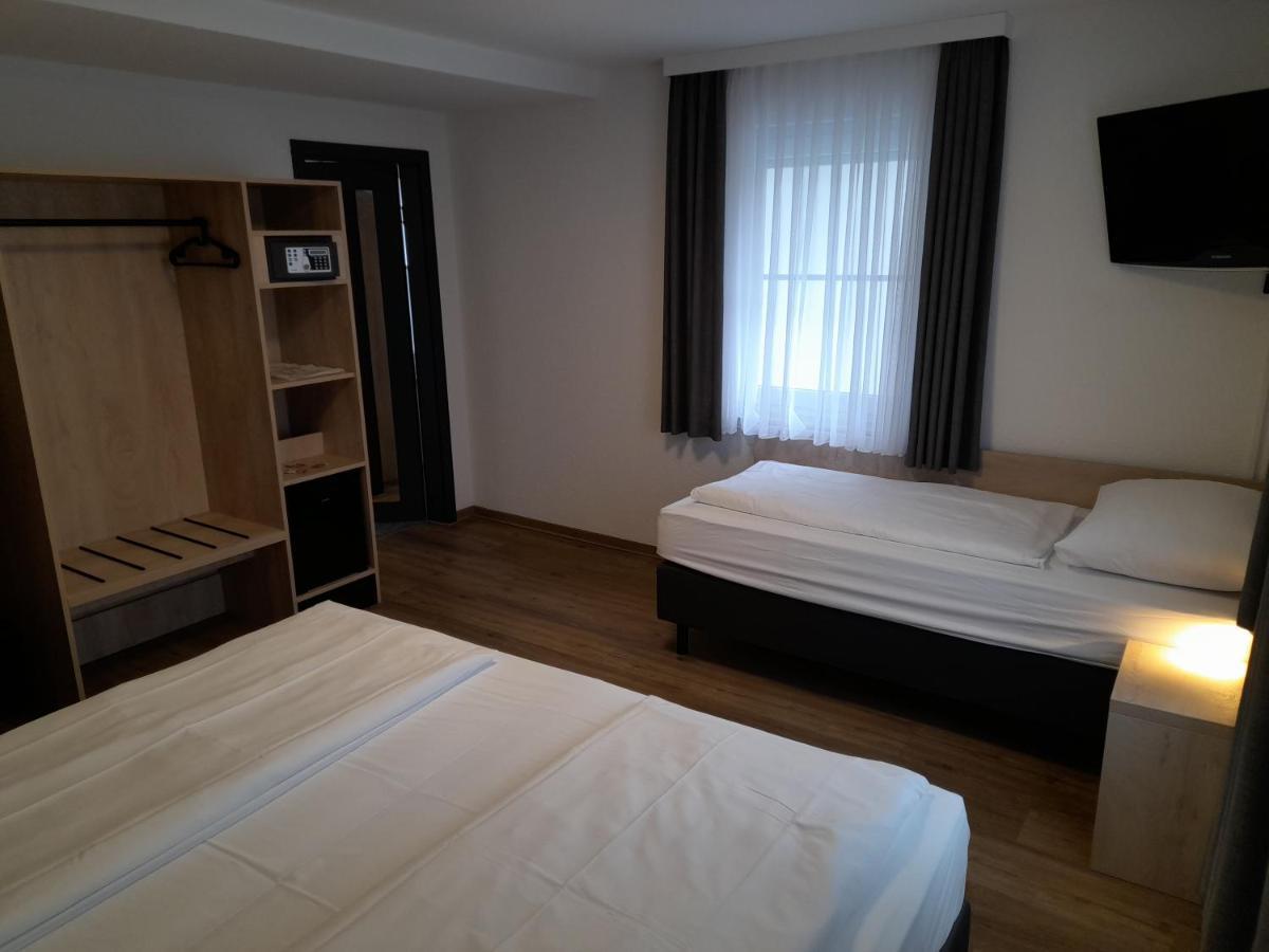 Hotel Am Park Руст Екстериор снимка