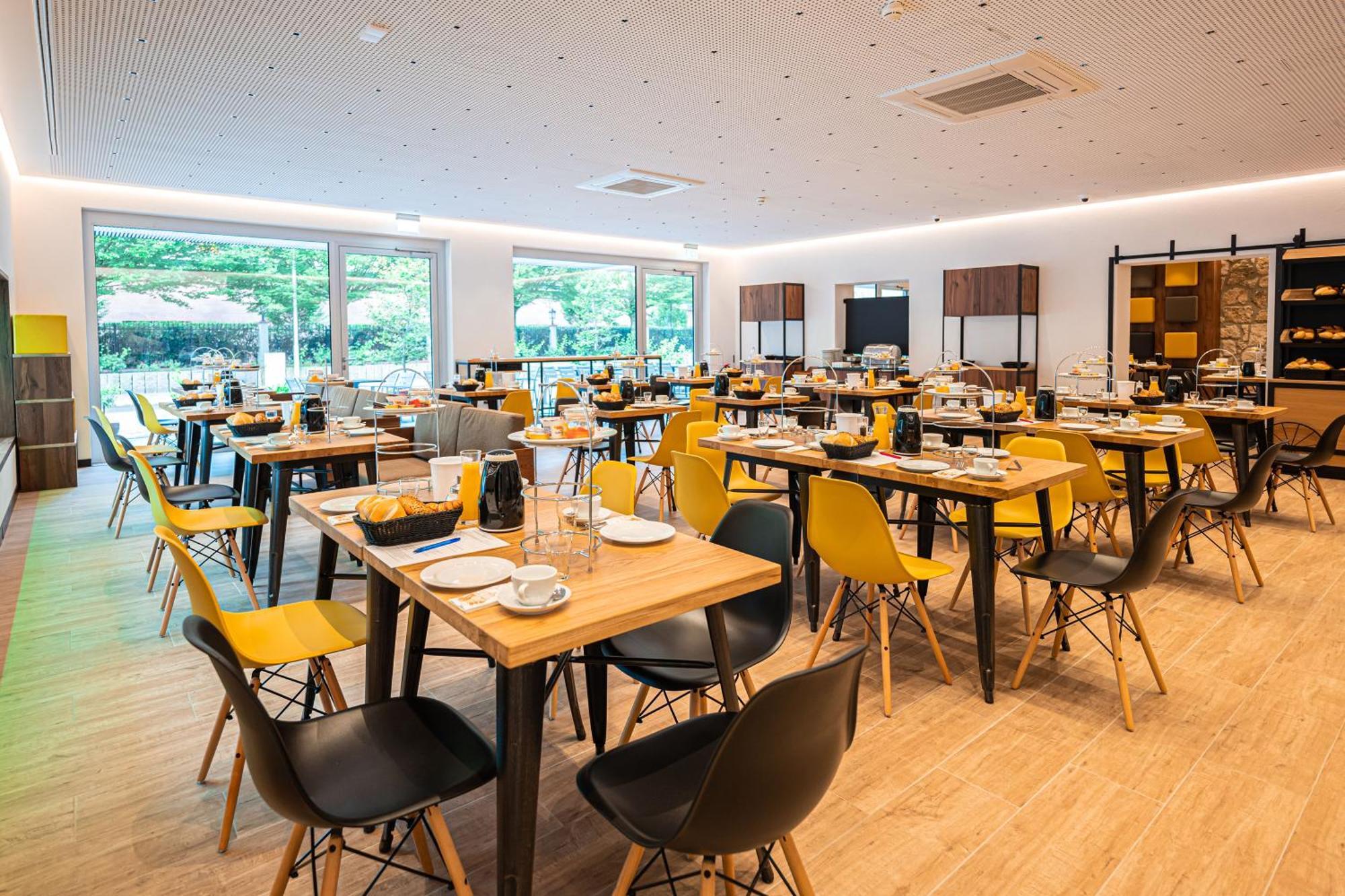 Hotel Am Park Руст Екстериор снимка